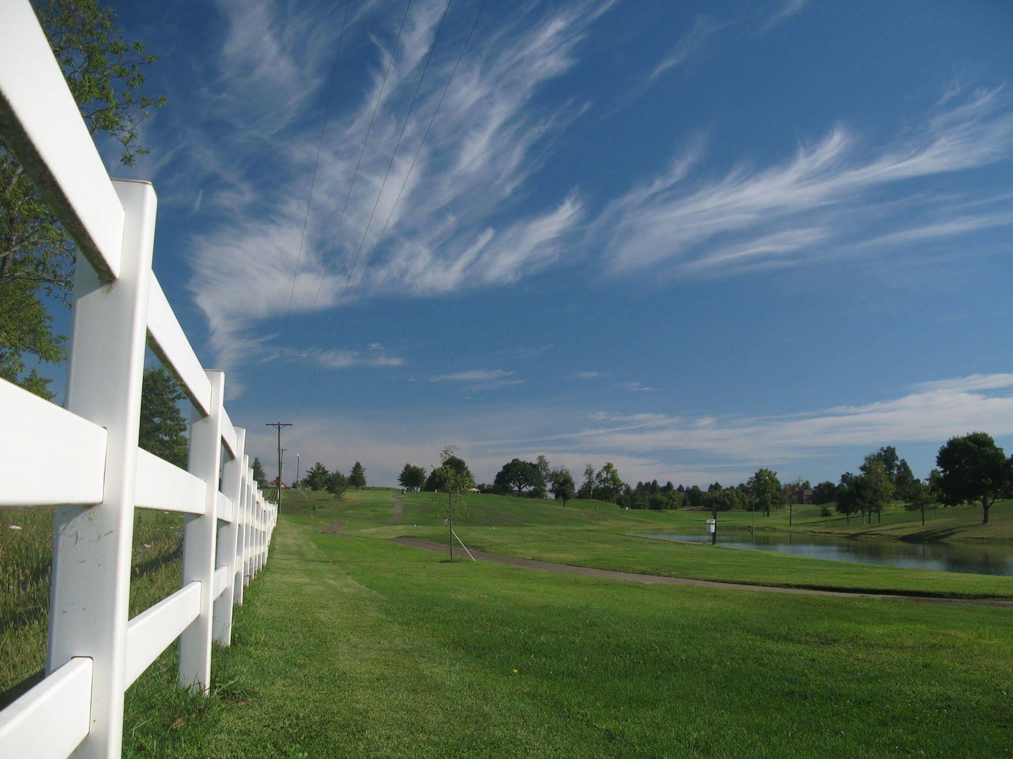 Bright Leaf Golf Resort Harrodsburg Exterior foto